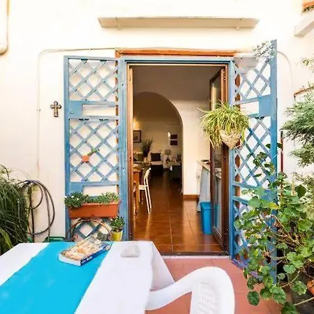 At Kalsa Quiet Flowered Terrace! Free Parking! Ideal For Remote Working! Palermo