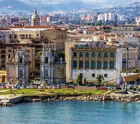 At Kalsa Quiet Flowered Terrace! Free Parking! Ideal For Remote Working! Apartmán *